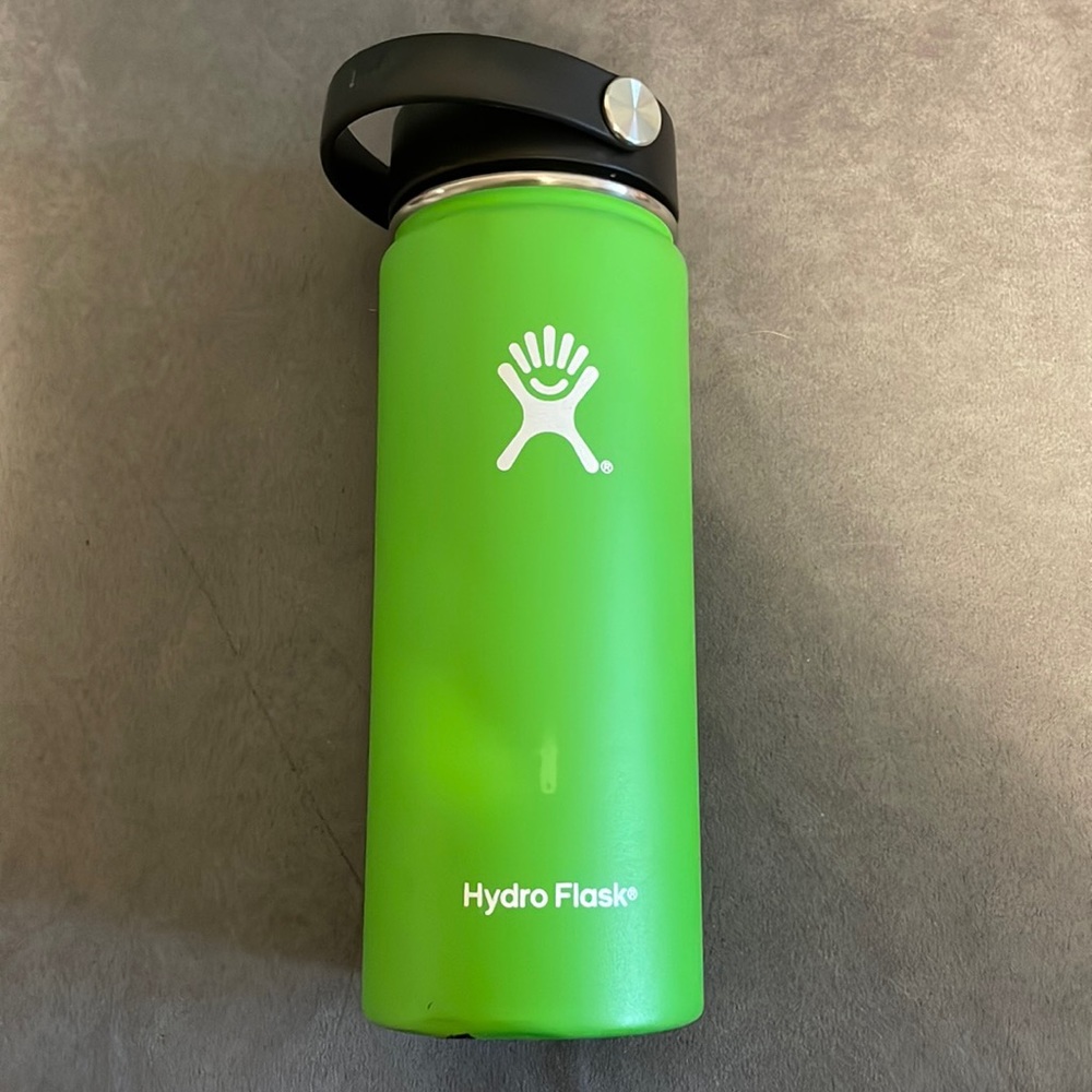 18oz HydroFlask Water Bottle